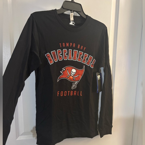 STARTER Tops - NWT Tampa Bay Buccaneers Black Long Sleeve Shirt Sz Small